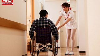 Nữ y tá chân dài dâm đãng Ichika Hoshimiya